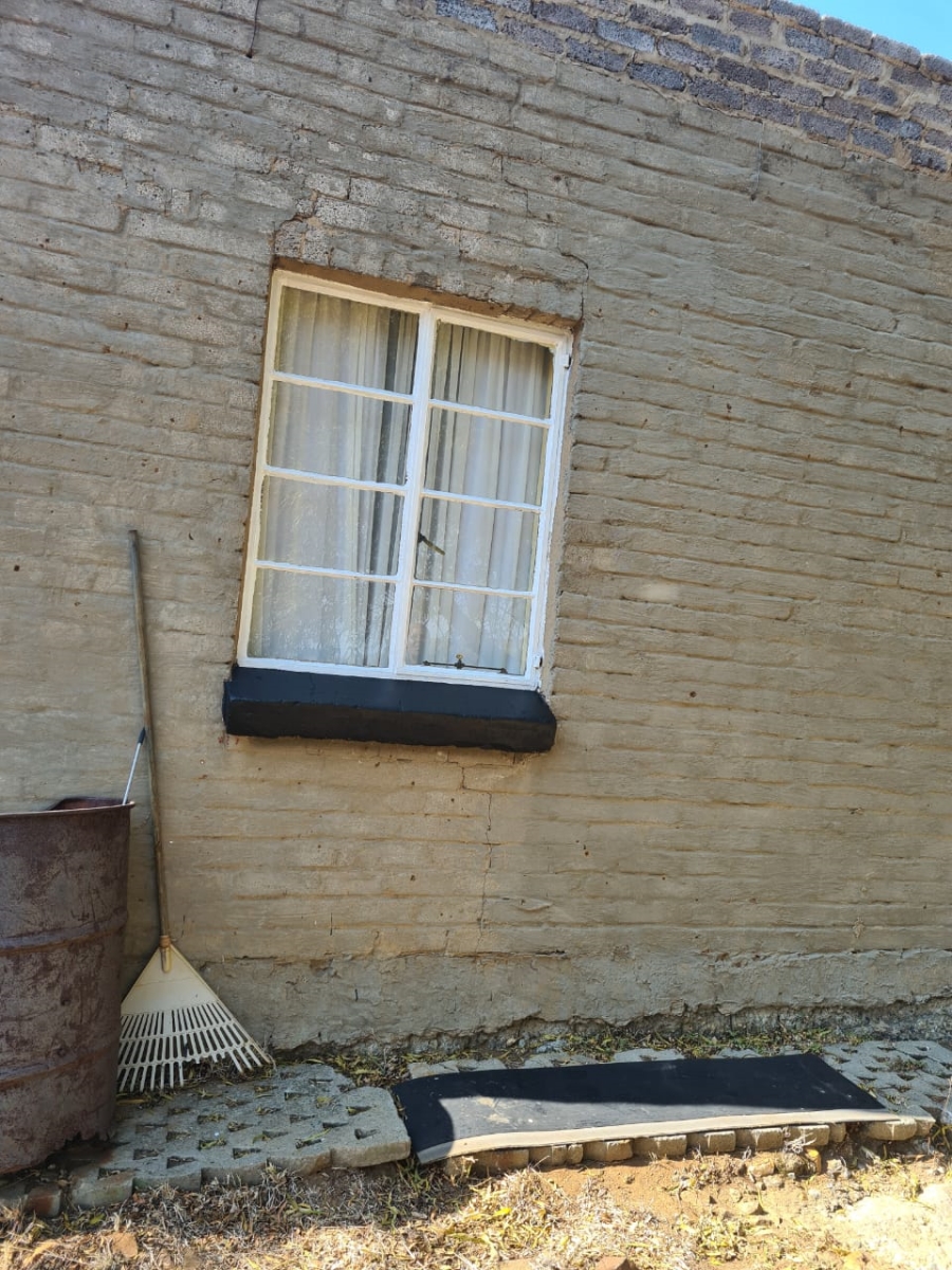 4 Bedroom Property for Sale in Deneysville Free State